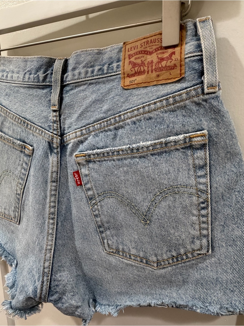 Levi's 501 Light Wash Denim Shorts - Picture 4 of 6